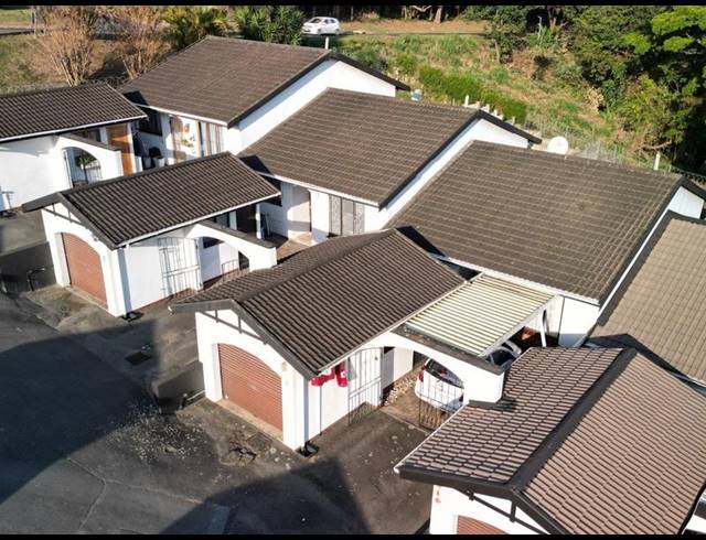 2 BEDROOM TOWNHOUSE FOR SALE IN NEW GERMANY CENTRAL